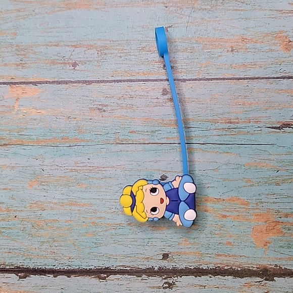 Other - Cinderella Straw Topper